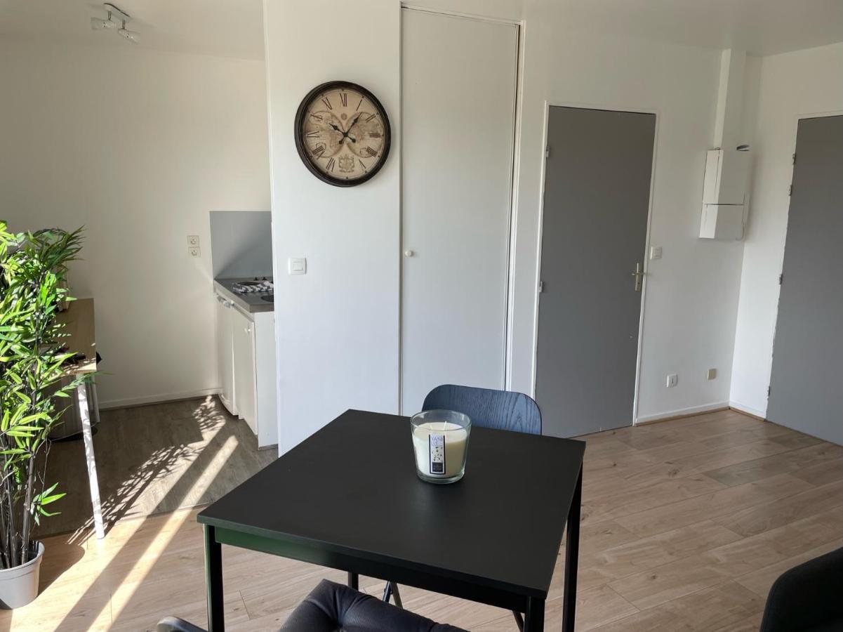Apartamento L'Essentiel Noyal-sur-Vilaine Exterior foto